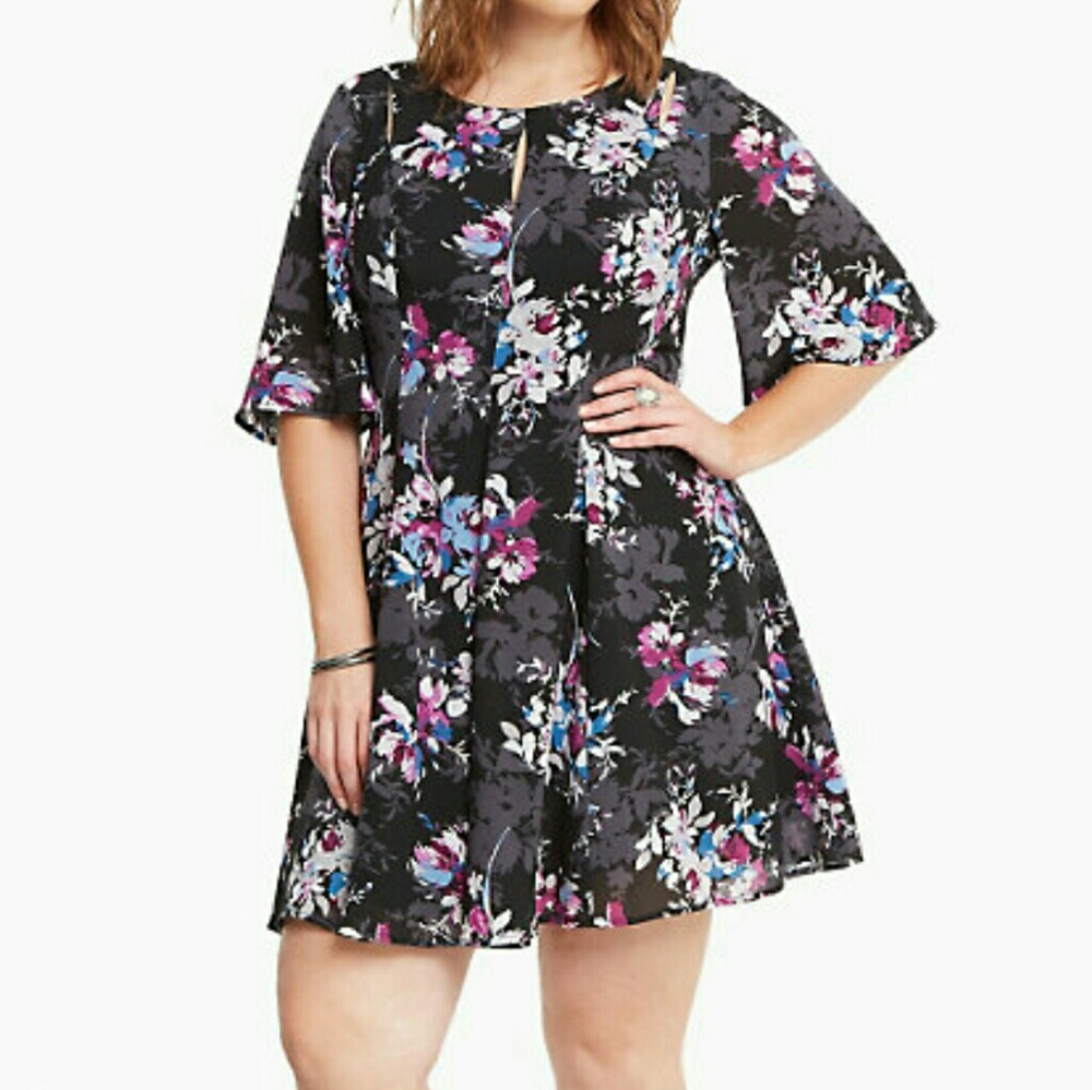 Floral Print Georgette Flutter Sleeve Dress